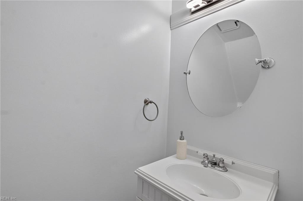 254 Bridgewater Drive Newport News VA 23603