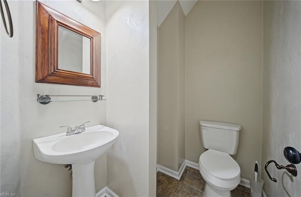 114 Bluff Terrace Newport News VA 23602