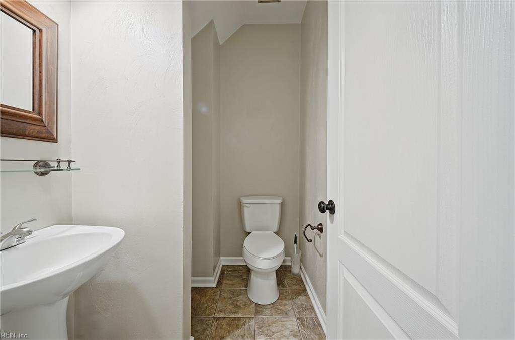 114 Bluff Terrace Newport News VA 23602