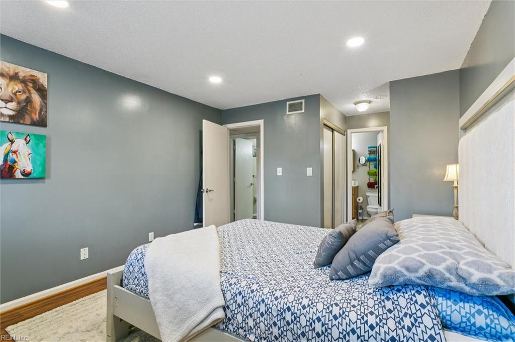 332 Nantucket Place Newport News VA 23606