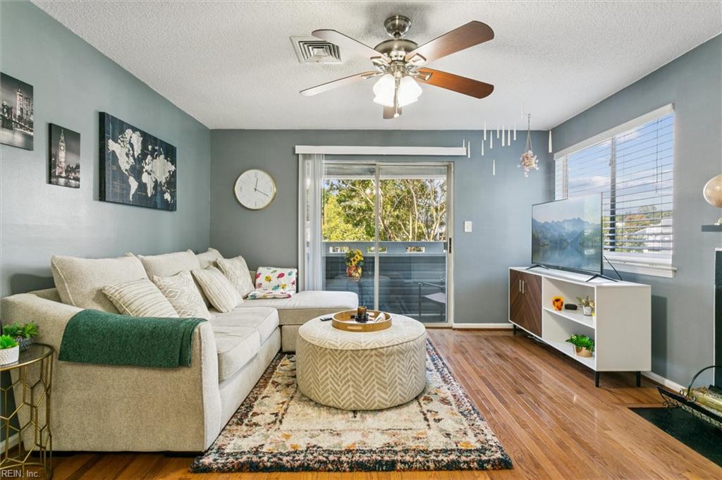 332 Nantucket Place Newport News VA 23606