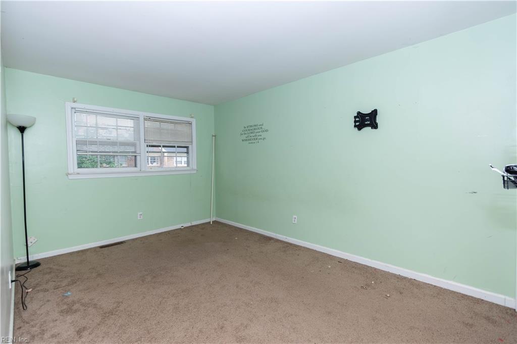 414 Hustings Lane Newport News VA 23608