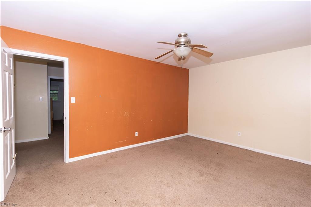 414 Hustings Lane Newport News VA 23608
