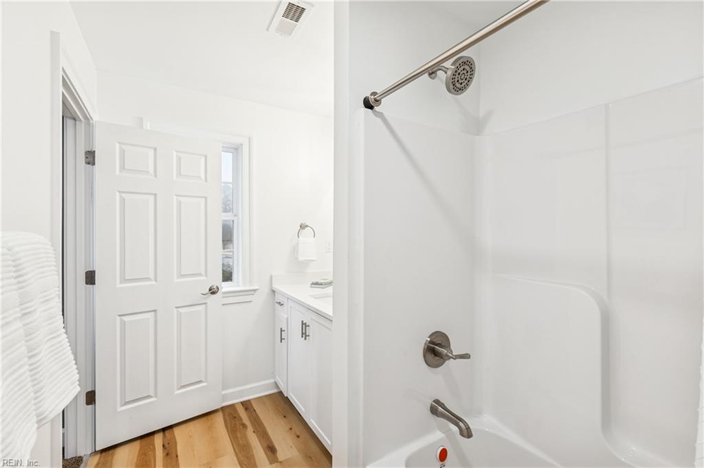 15661 Warwick Boulevard Newport News VA 23608