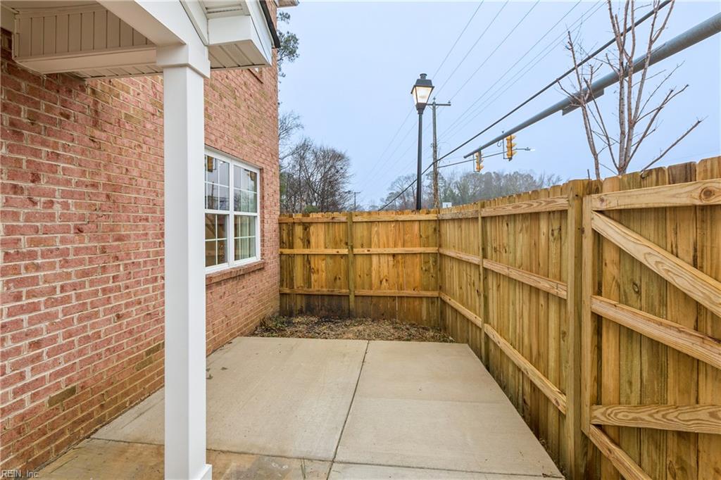 15661 Warwick Boulevard Newport News VA 23608