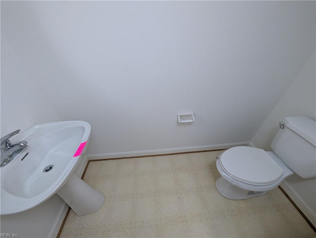 564 Todd Trail Newport News VA 23602