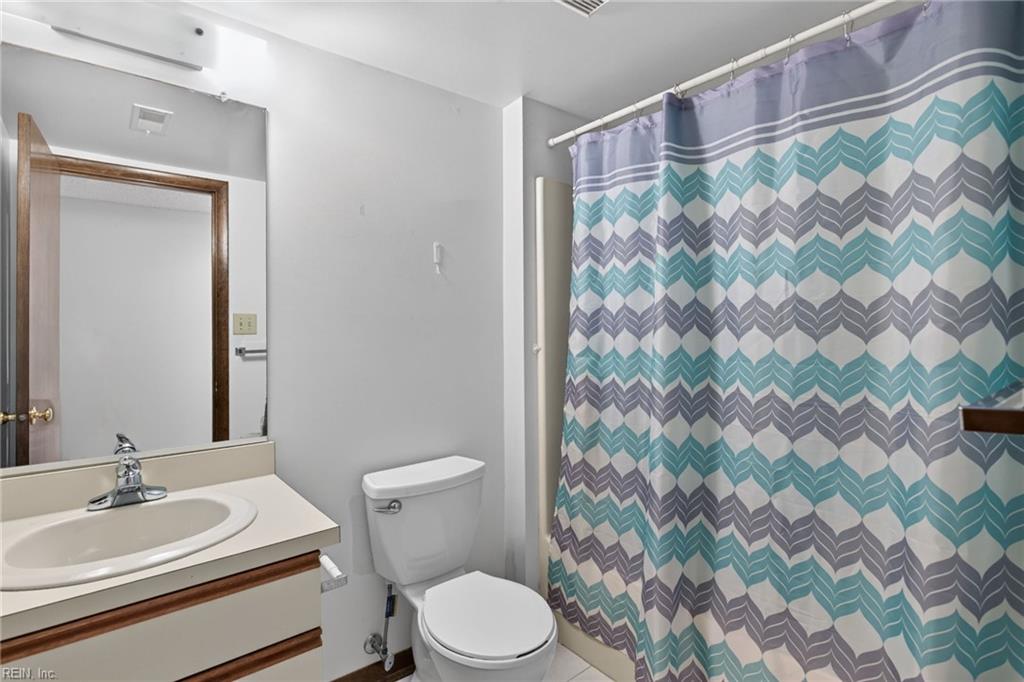 12760 St. James Place Newport News VA 23608