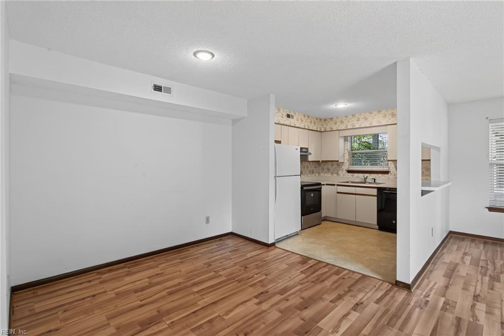 12760 St. James Place Newport News VA 23608