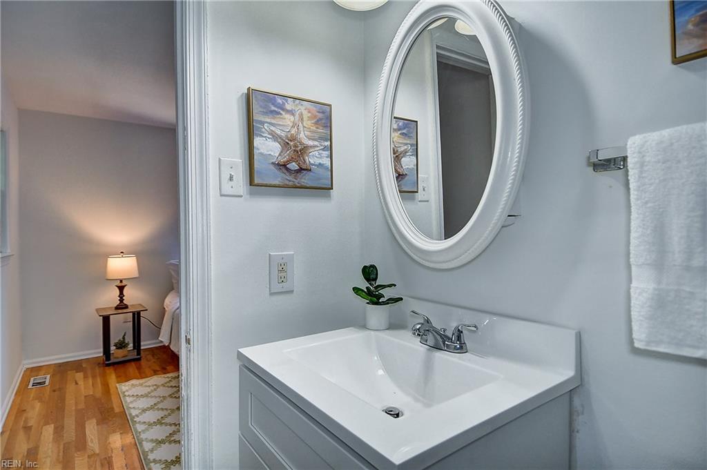 398 Deputy Lane Newport News VA 23608