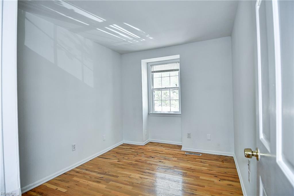 398 Deputy Lane Newport News VA 23608