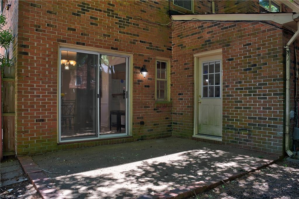 398 Deputy Lane Newport News VA 23608