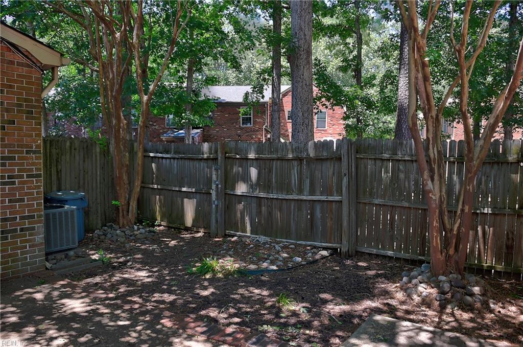 398 Deputy Lane Newport News VA 23608