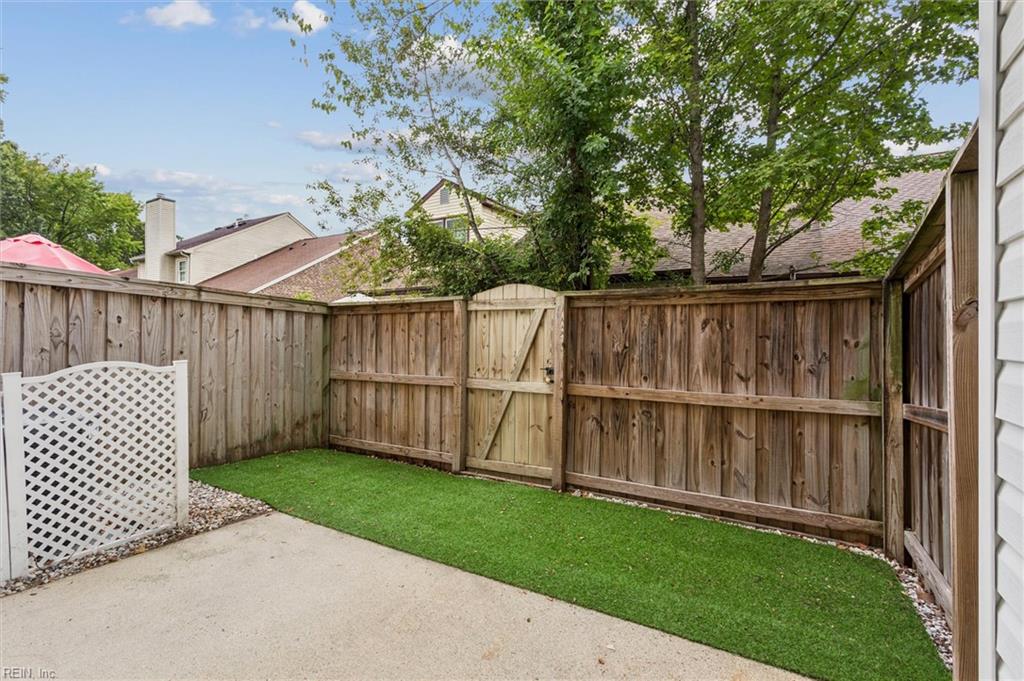 103 Nantucket Place Newport News VA 23606