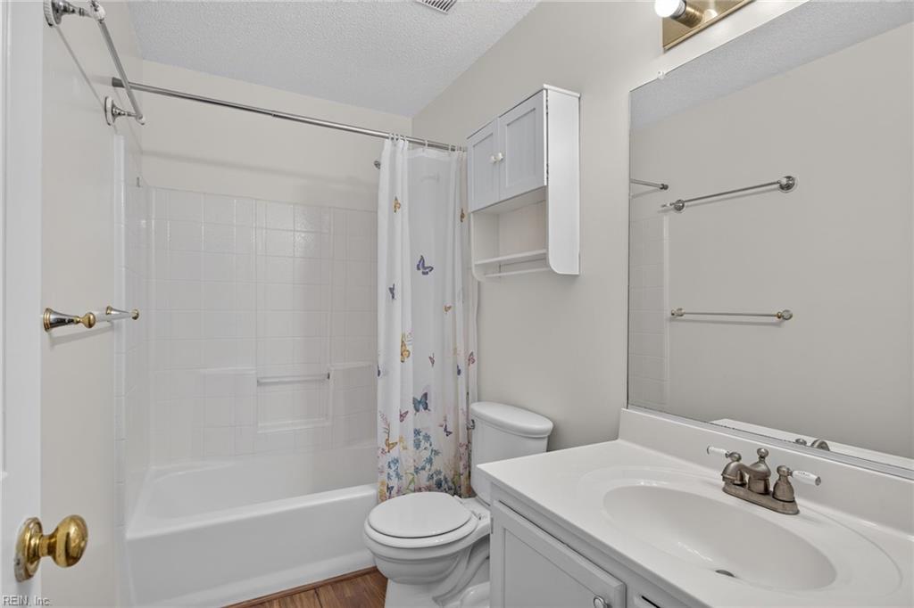 119 Wainwrights Bend Yorktown VA 23692