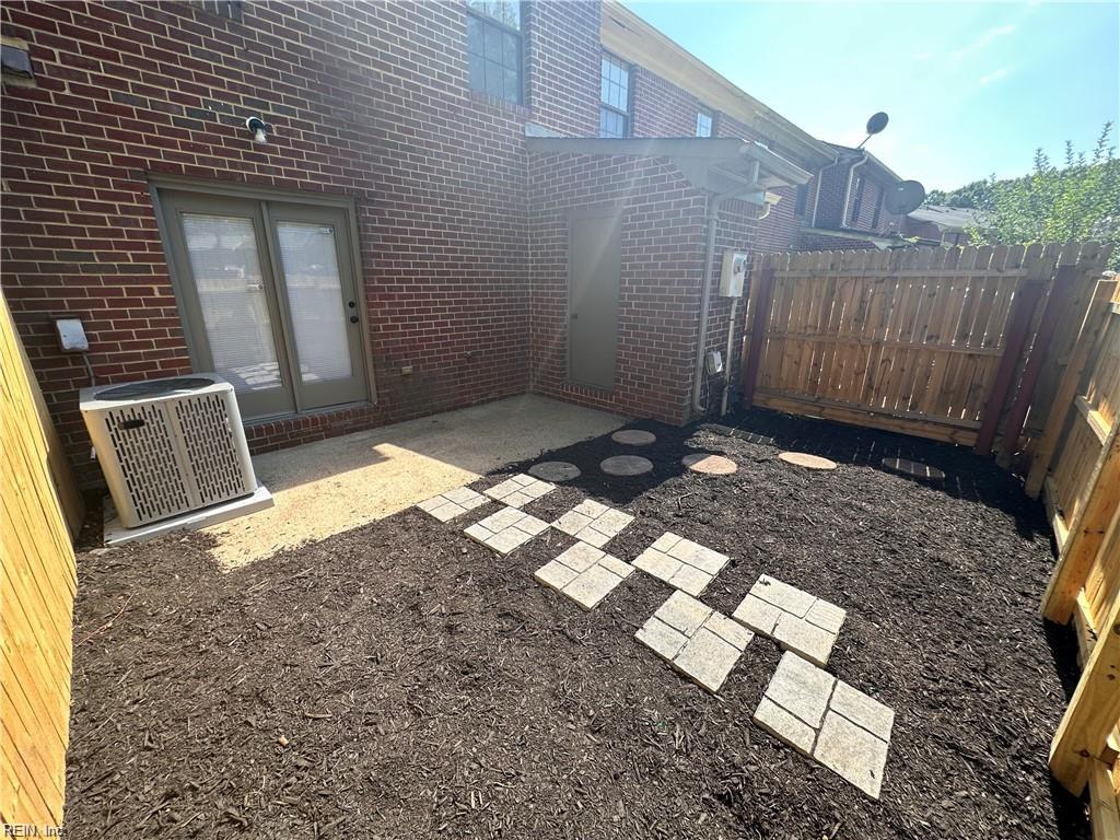 363 Deputy Lane Newport News VA 23608