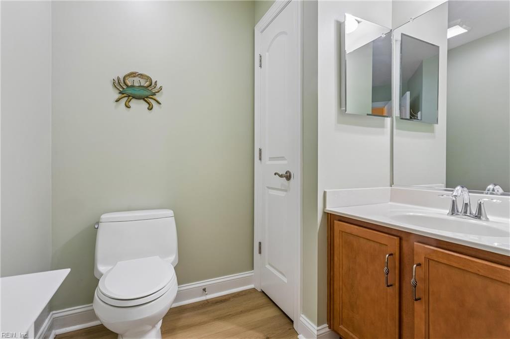 122 Garman Loop Yorktown VA 23690