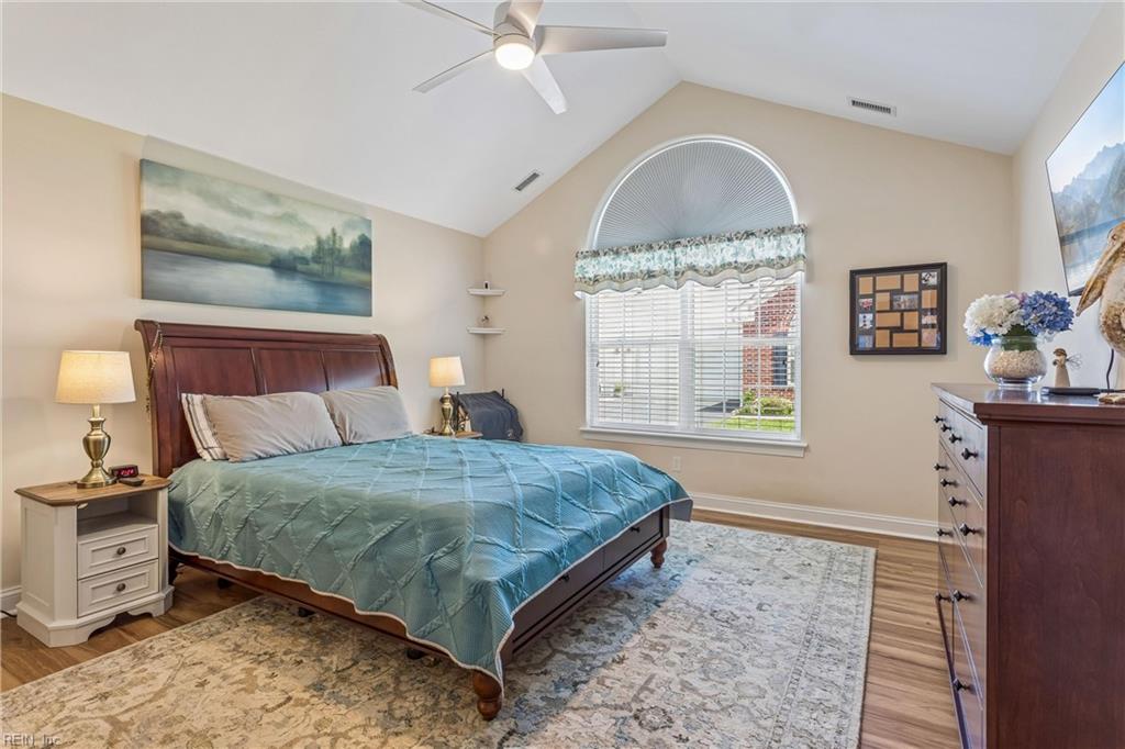 122 Garman Loop Yorktown VA 23690