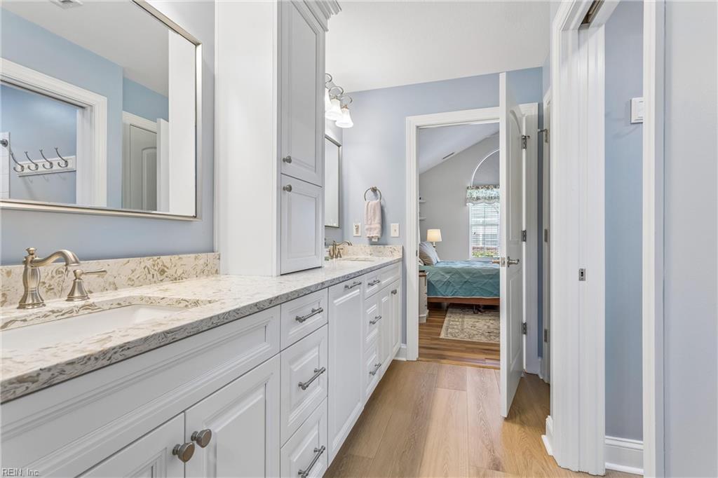 122 Garman Loop Yorktown VA 23690