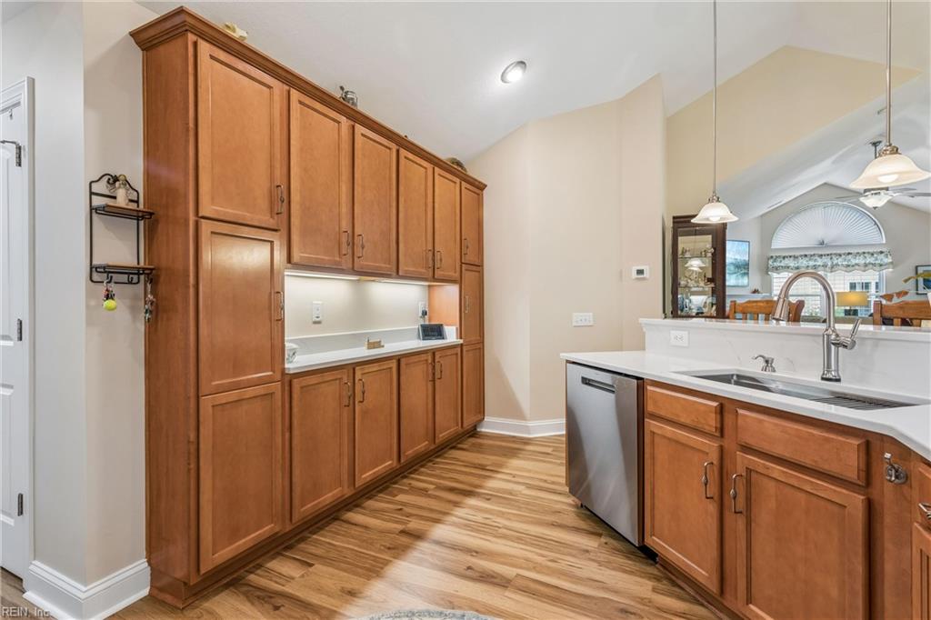 122 Garman Loop Yorktown VA 23690