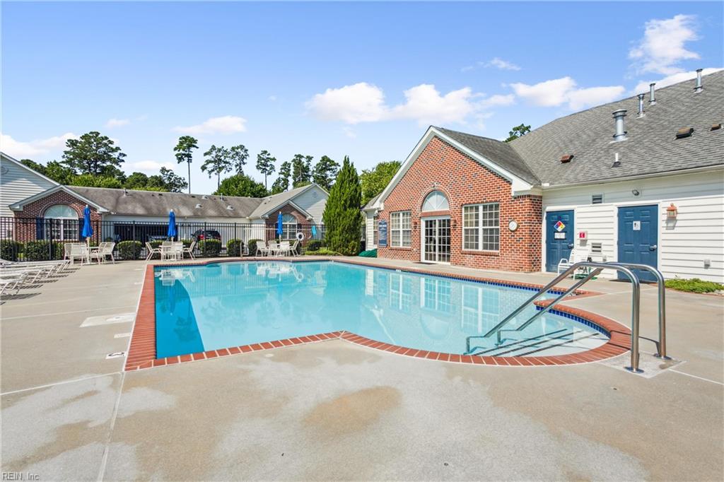 122 Garman Loop Yorktown VA 23690