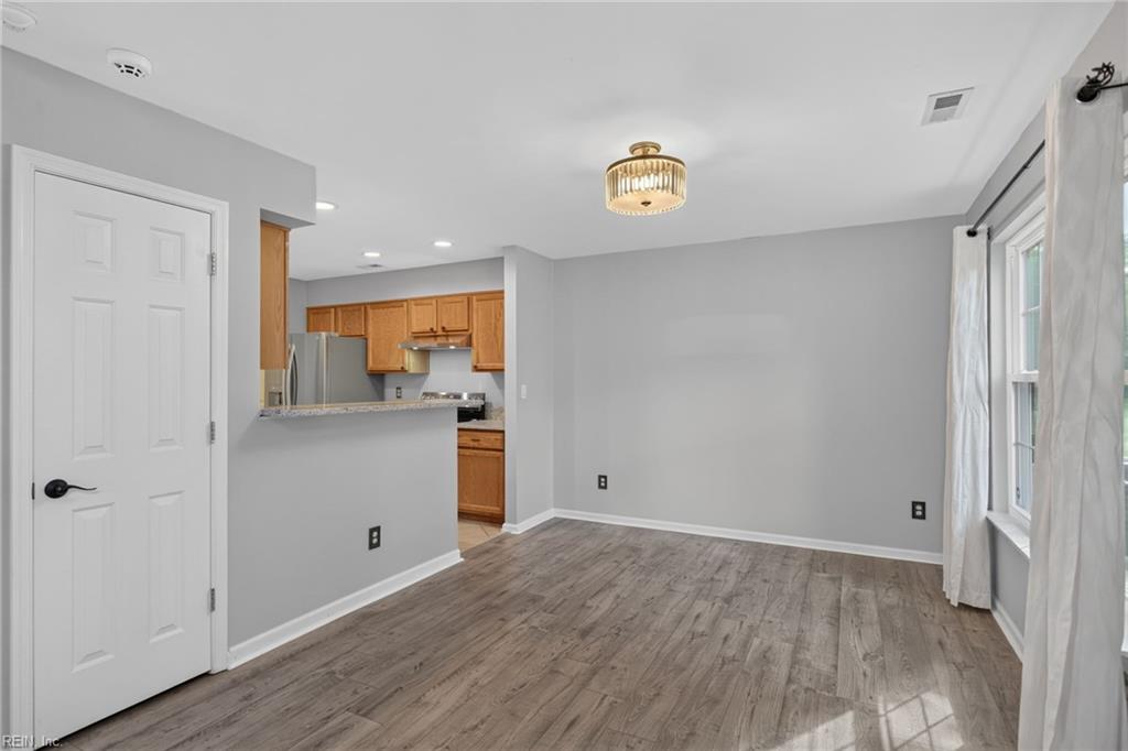 121 Burnt Run Yorktown VA 23692