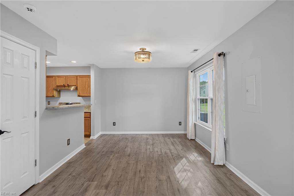 121 Burnt Run Yorktown VA 23692