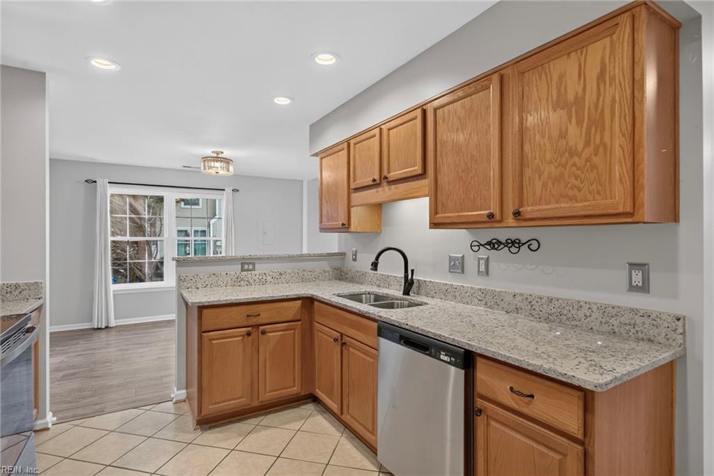 121 Burnt Run Yorktown VA 23692