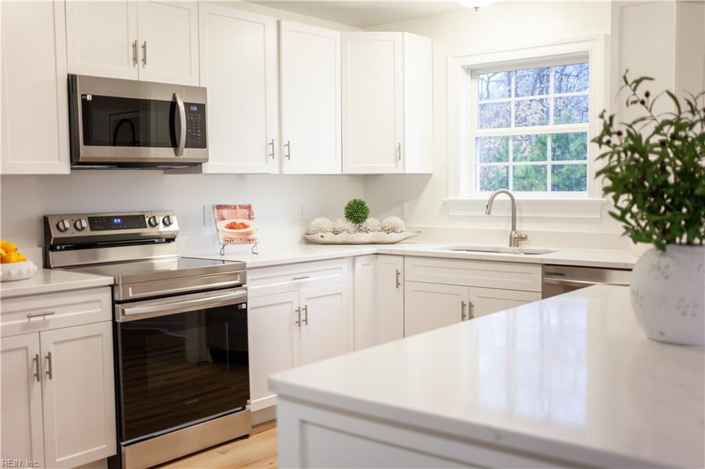 15661 Warwick Boulevard Newport News VA 23608