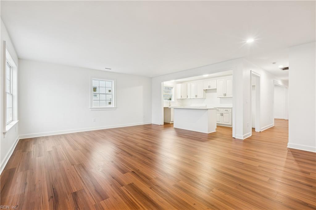 15661 Warwick Boulevard Newport News VA 23608