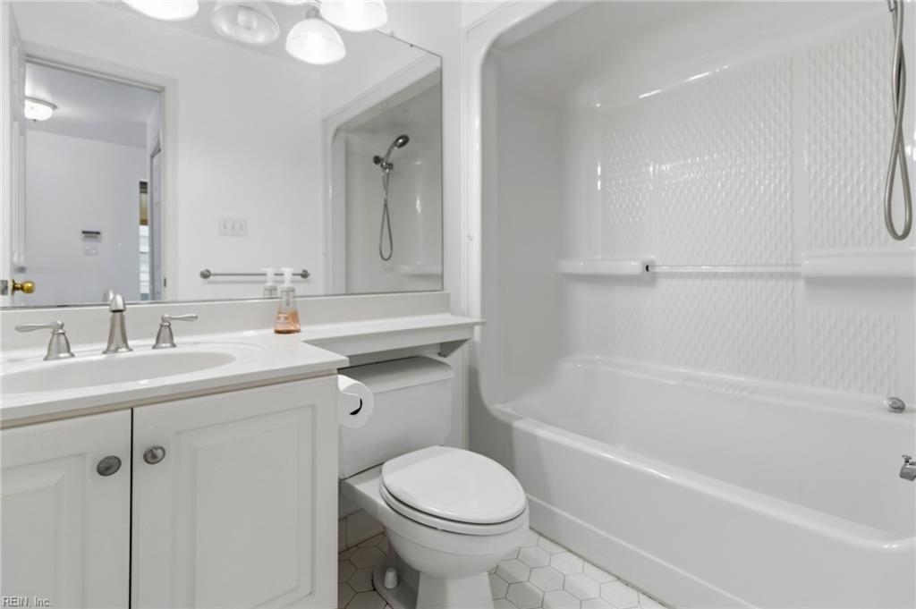 723 Ironwood Drive Yorktown VA 23693