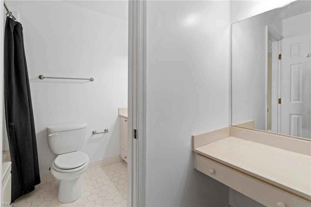 723 Ironwood Drive Yorktown VA 23693