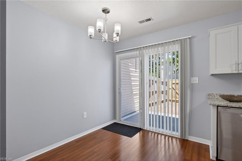 12791 Tahiska Lane Newport News VA 23602