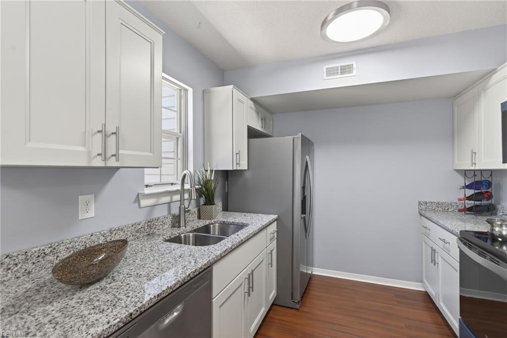 12791 Tahiska Lane Newport News VA 23602