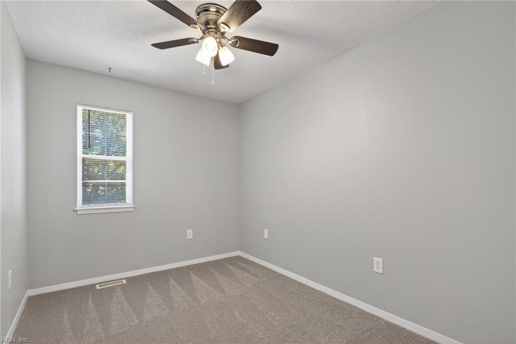 12791 Tahiska Lane Newport News VA 23602