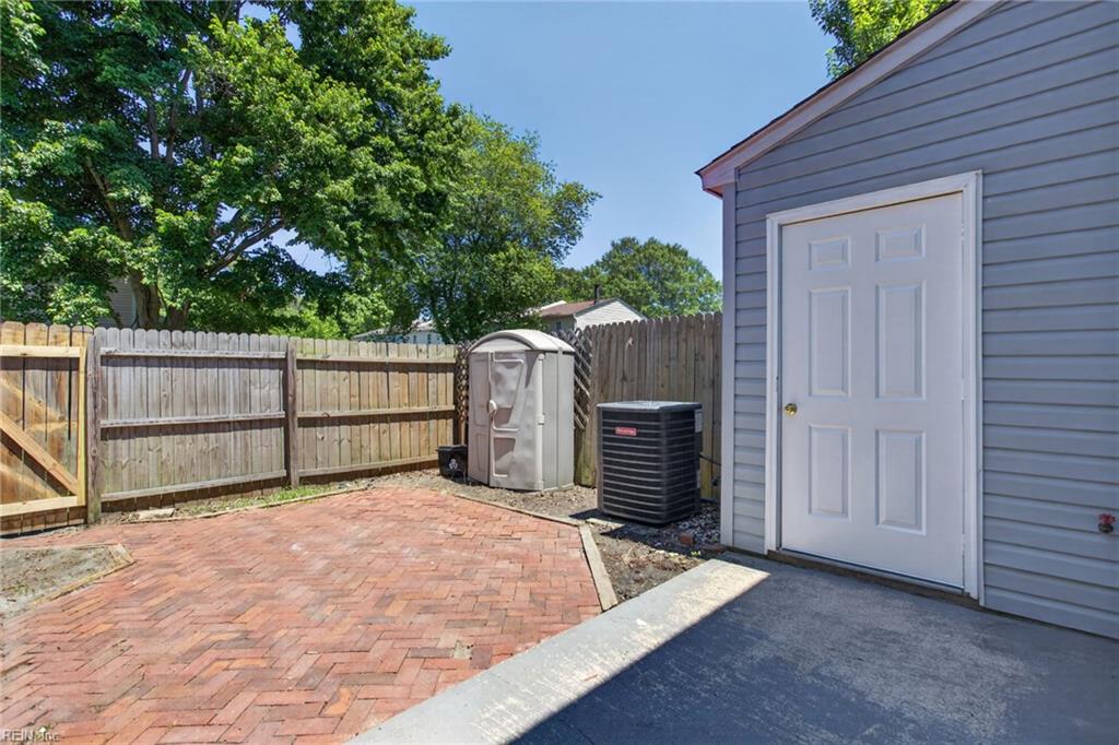12791 Tahiska Lane Newport News VA 23602