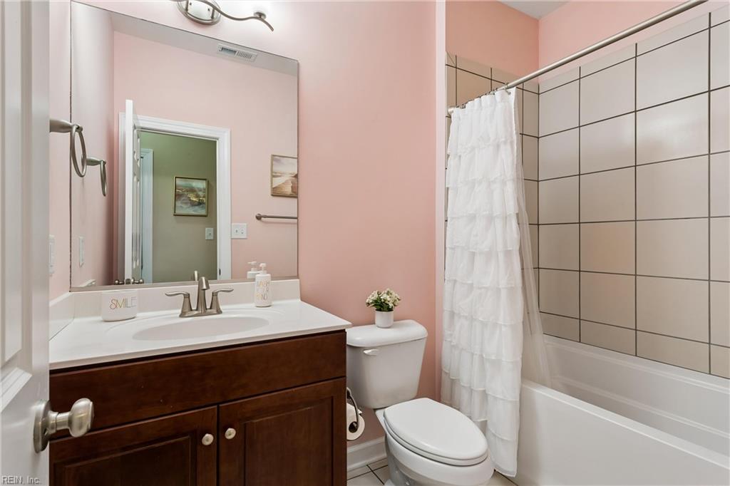 109 Ellery Street Yorktown VA 23692
