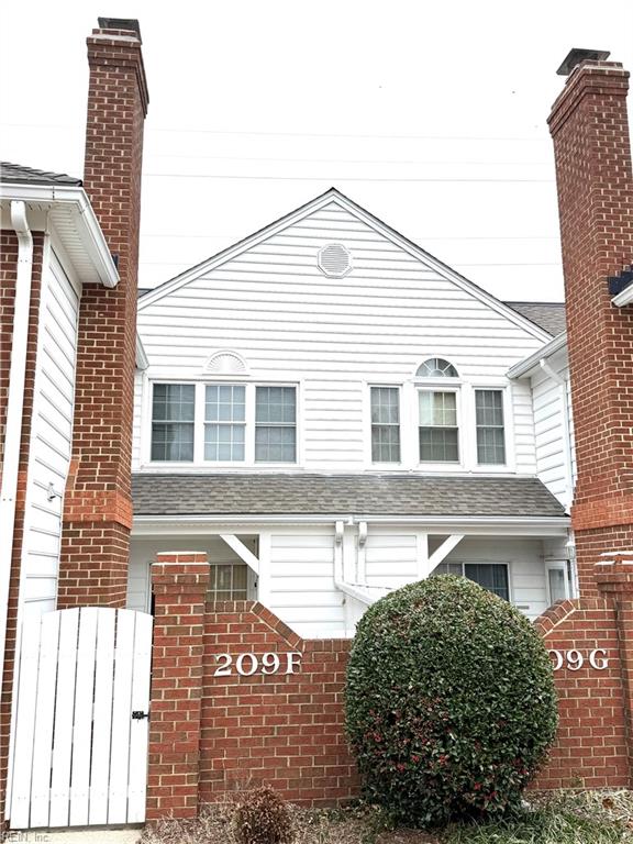 209 Amersham Drive Yorktown VA 23693