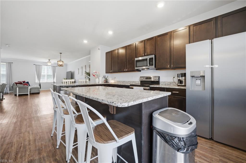 128 Daybeacon Street Yorktown VA 23692