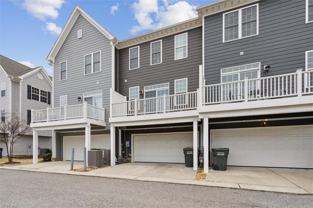 128 Daybeacon Street Yorktown VA 23692