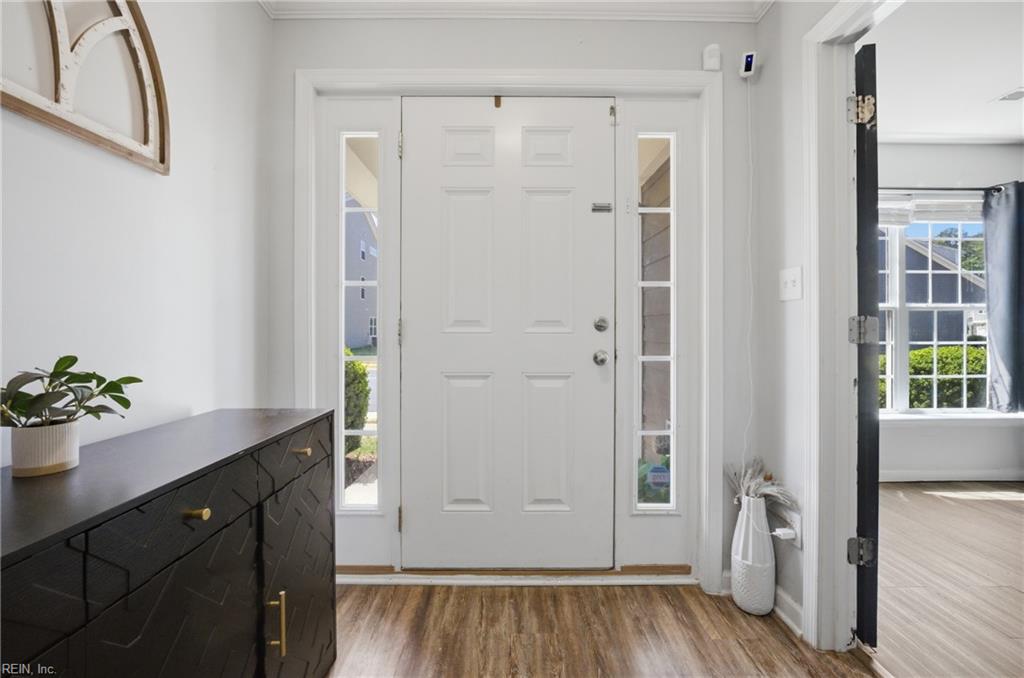128 Daybeacon Street Yorktown VA 23692