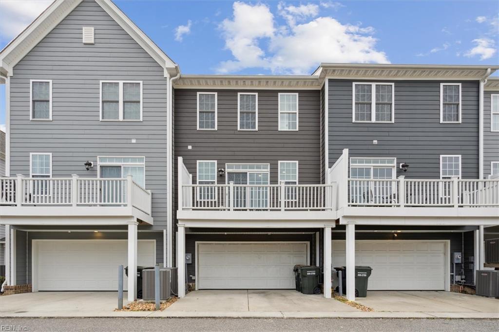 128 Daybeacon Street Yorktown VA 23692