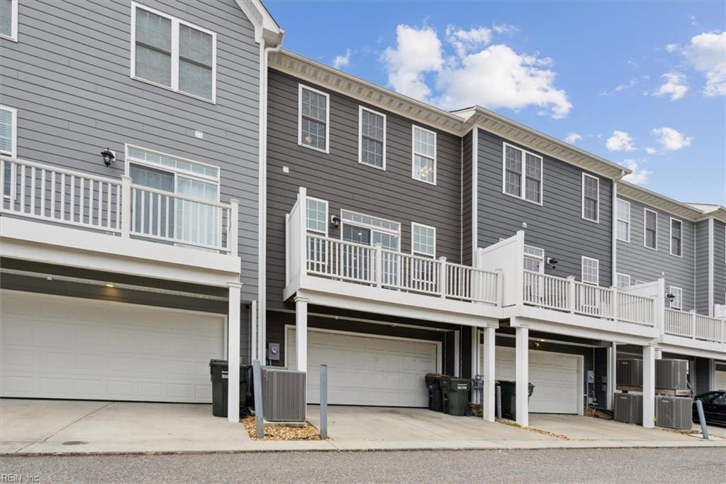 128 Daybeacon Street Yorktown VA 23692