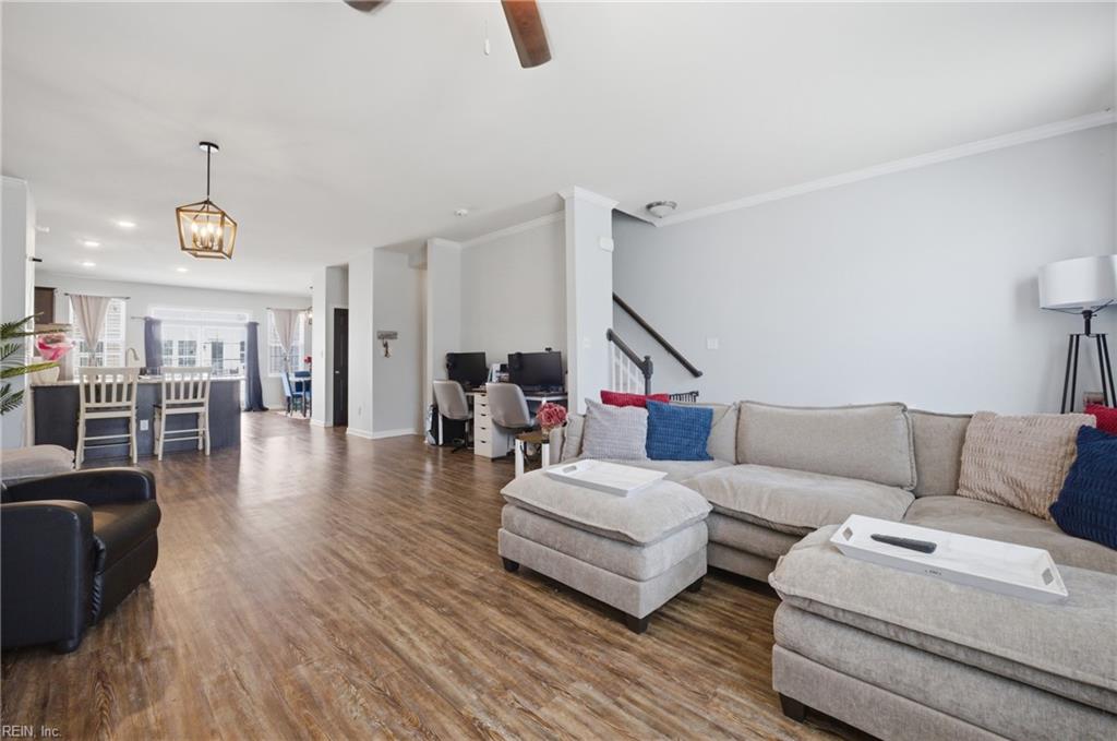 128 Daybeacon Street Yorktown VA 23692
