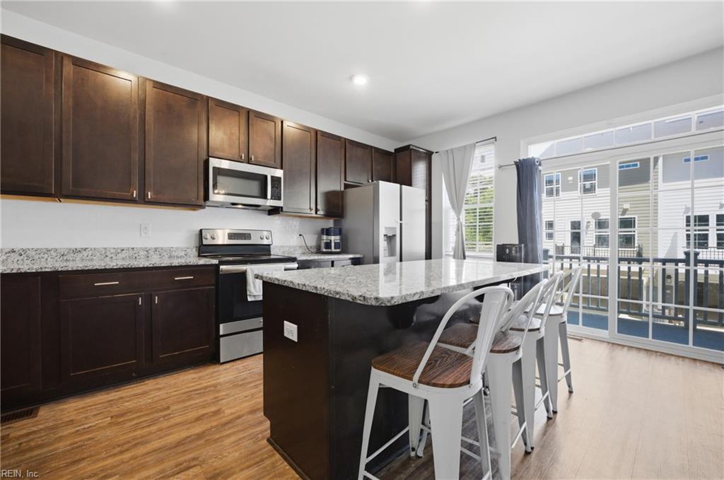 128 Daybeacon Street Yorktown VA 23692