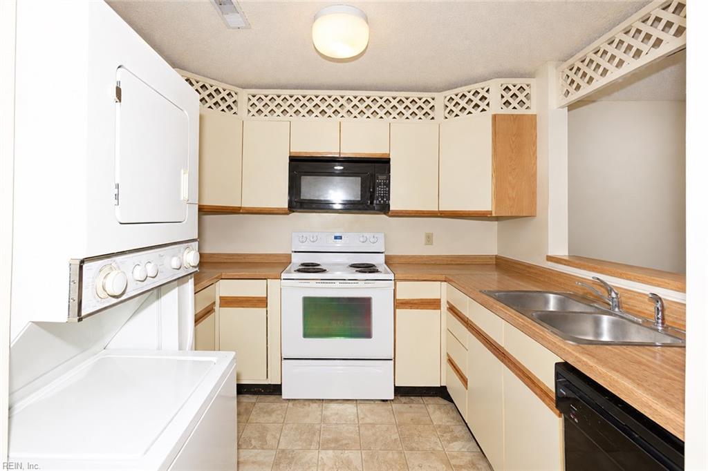 1203 Jamestown Road Williamsburg VA 23185
