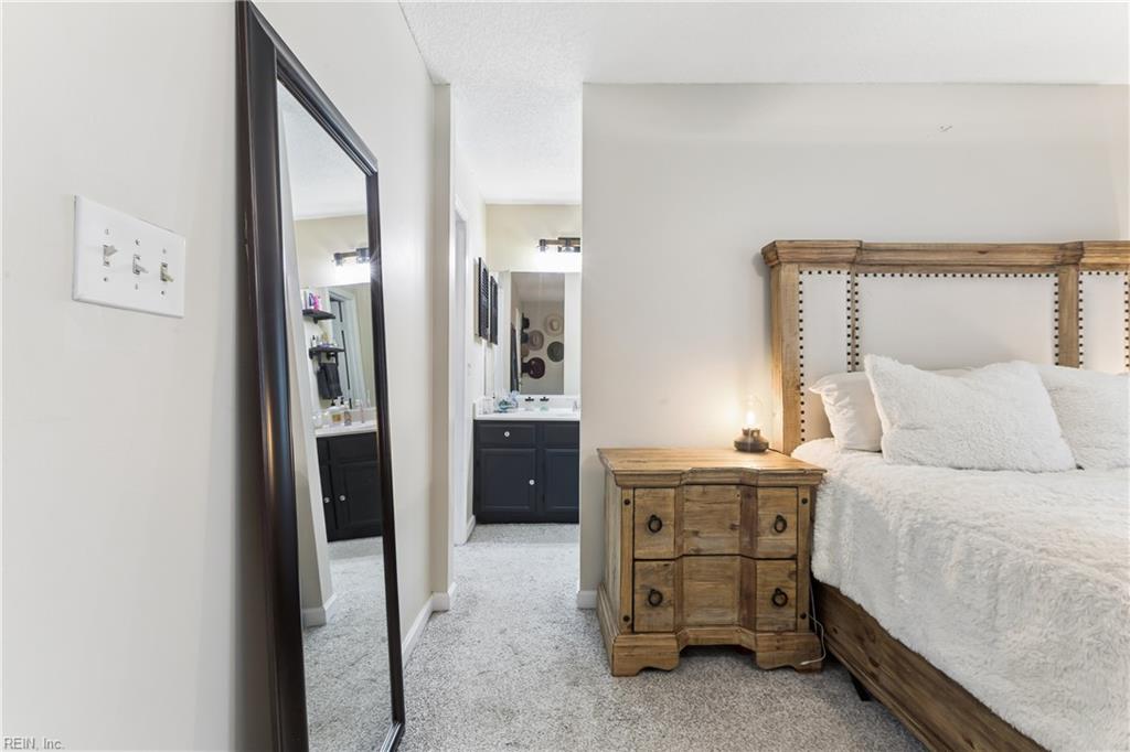119 Kingsbridge Lane Yorktown VA 23692