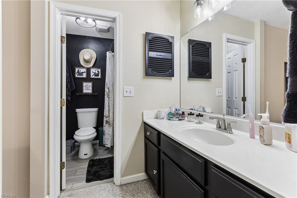 119 Kingsbridge Lane Yorktown VA 23692