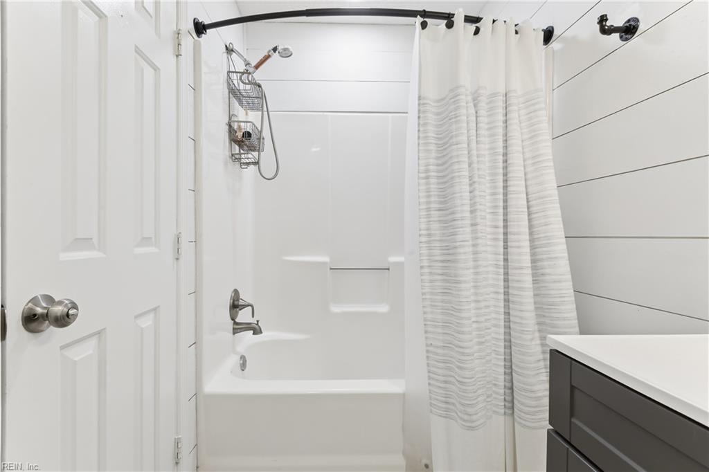 119 Kingsbridge Lane Yorktown VA 23692