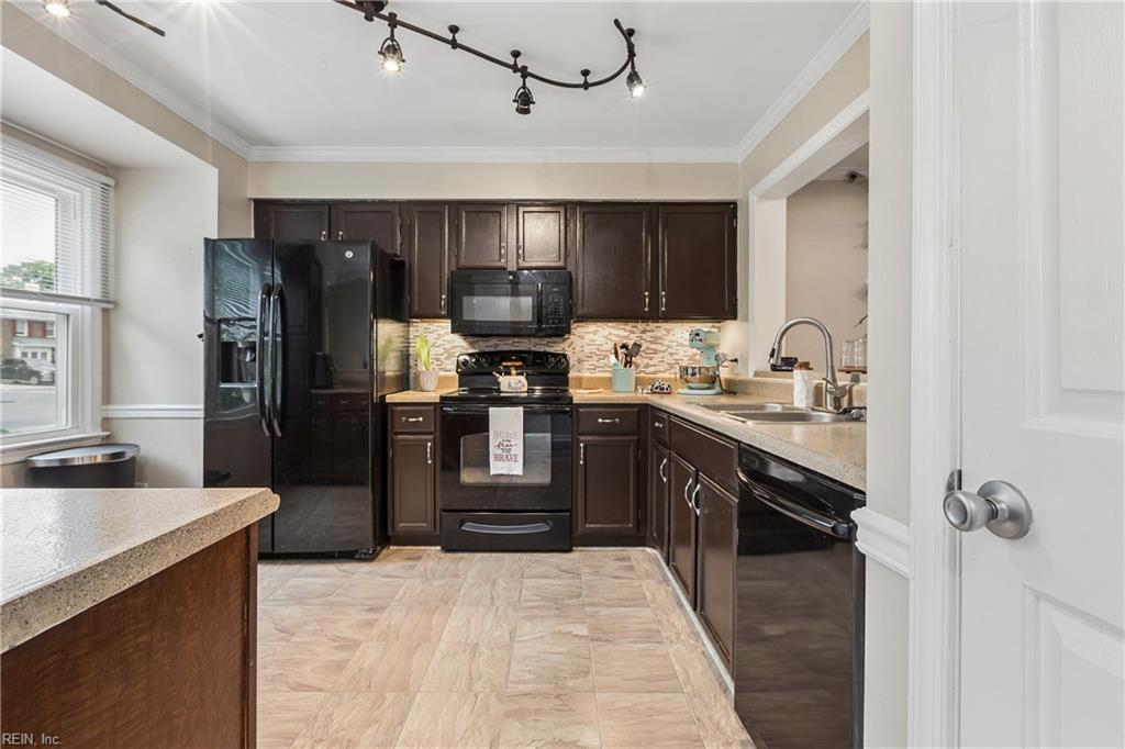 119 Kingsbridge Lane Yorktown VA 23692