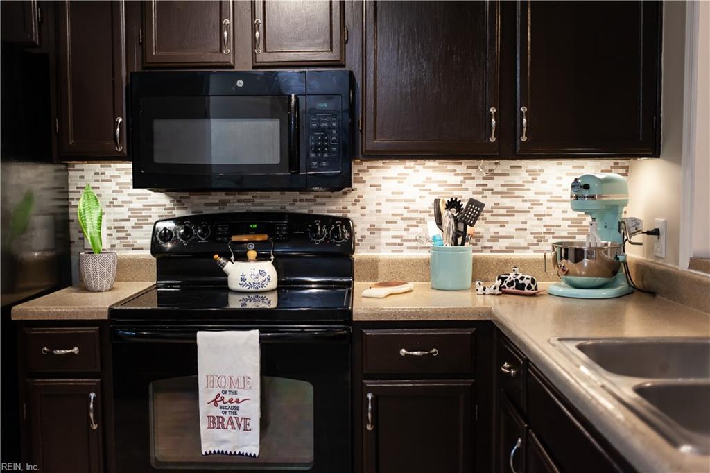 119 Kingsbridge Lane Yorktown VA 23692